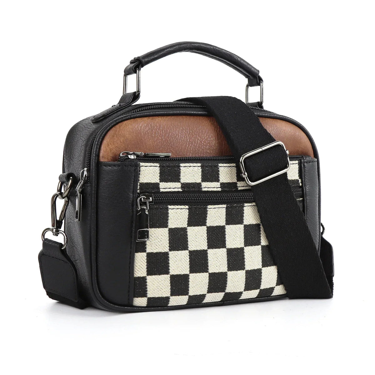 Bolso bandolera compacto negro con bolsillo frontal de cuadros blanco y negros