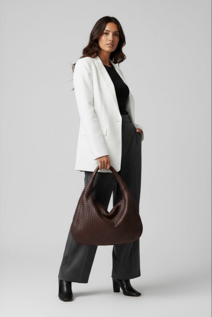 Bolso Redondo de Piel Vegana con Diseño Trenzado y Cremallera 2