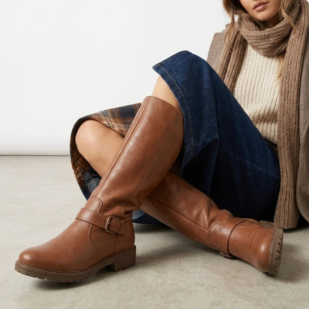 Botas Altas con Tacón Bajo y Hebilla Ajustable 1