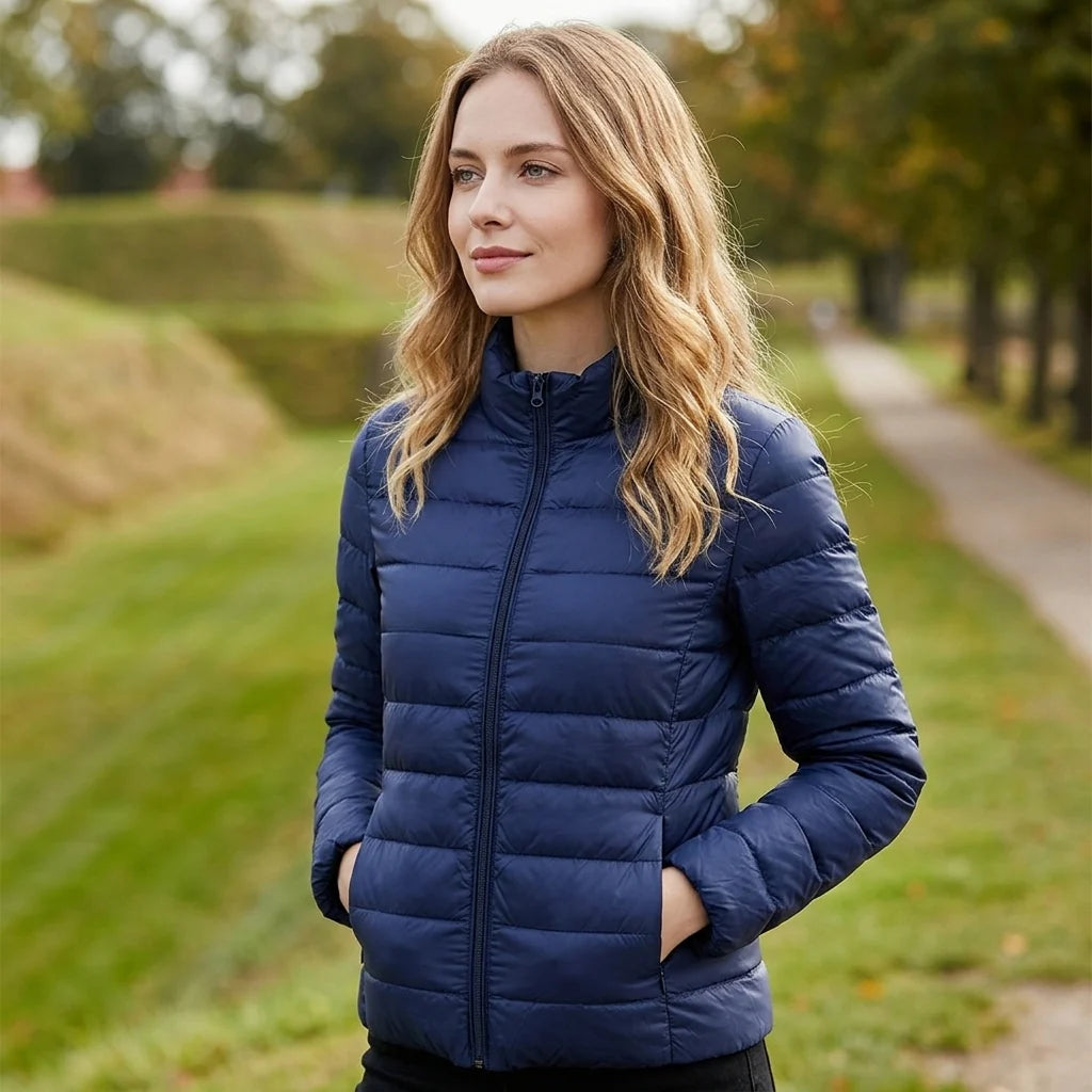 Chaqueta Acolchada Ligera con Cuello Alto y Cremallera 8