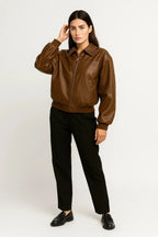 Chaqueta Bomber Corta con Cuello Camisero y Cremallera 3