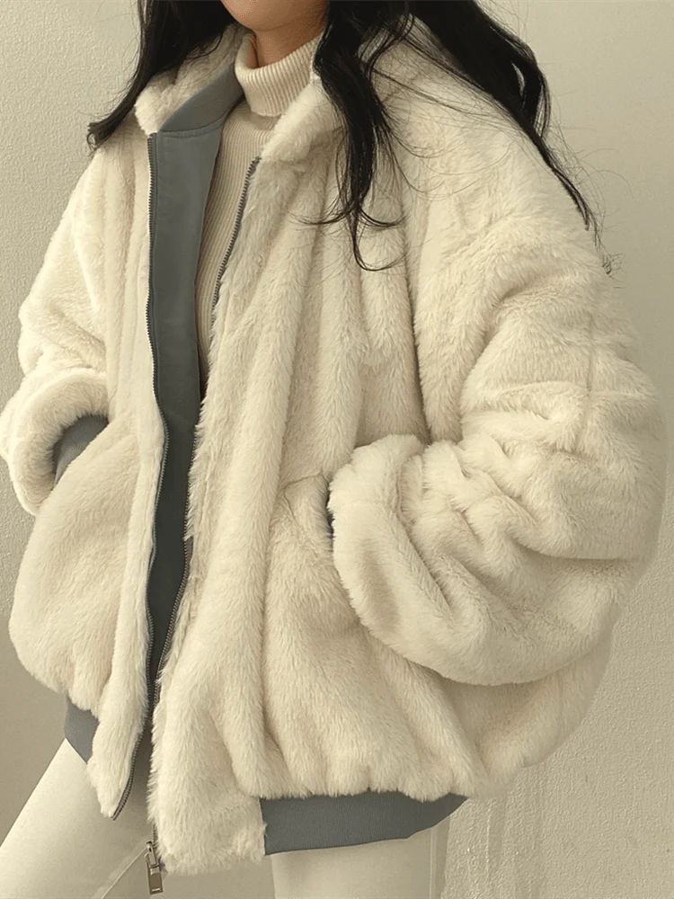 Chaqueta Bomber Reversible de Peluche con Capucha 6