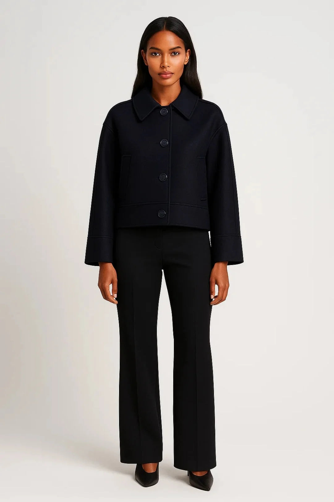 Chaqueta Corta Oversize con Botones y Diseño Minimalista 3