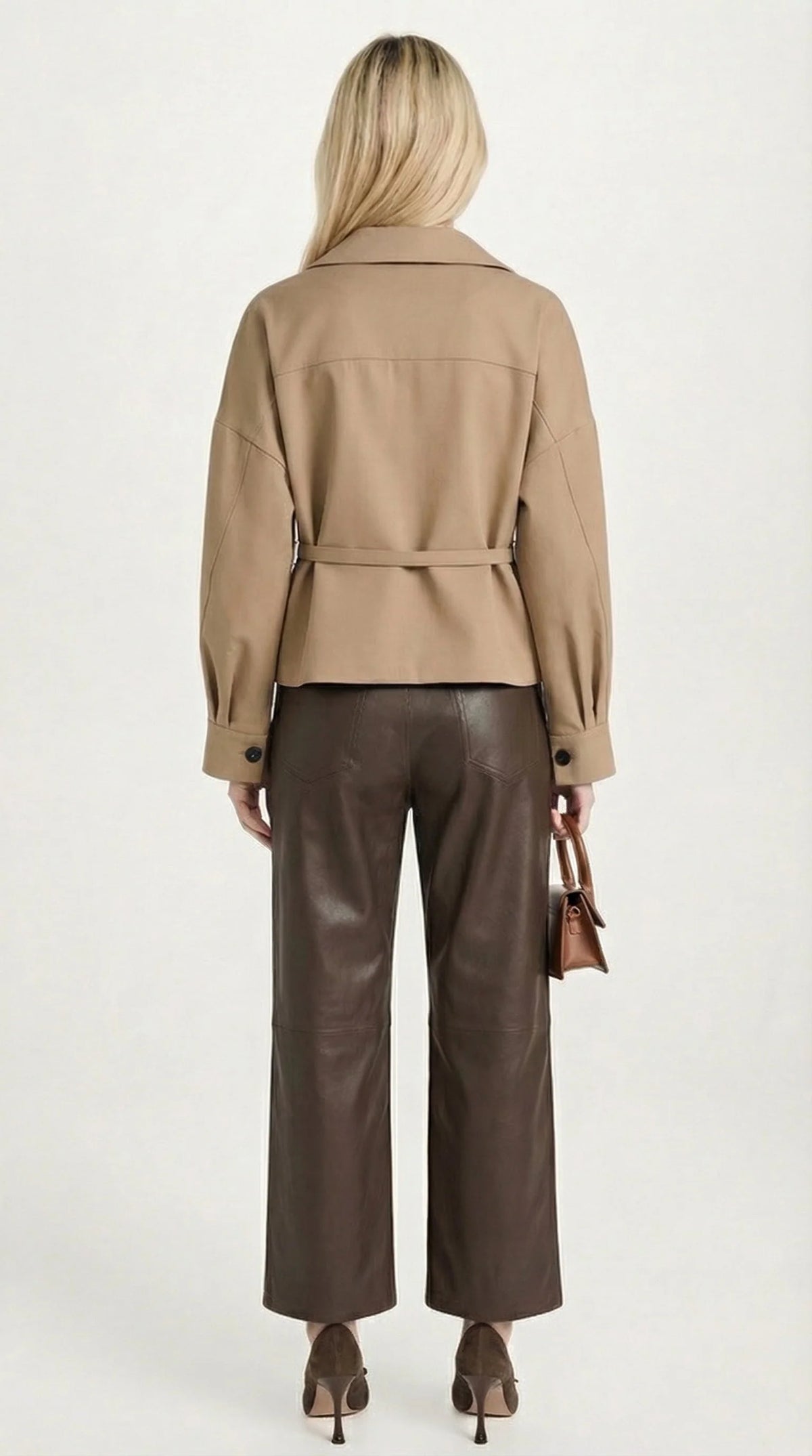 Chaqueta Corta Vintage con Cuello Vuelto y Cinturón 2