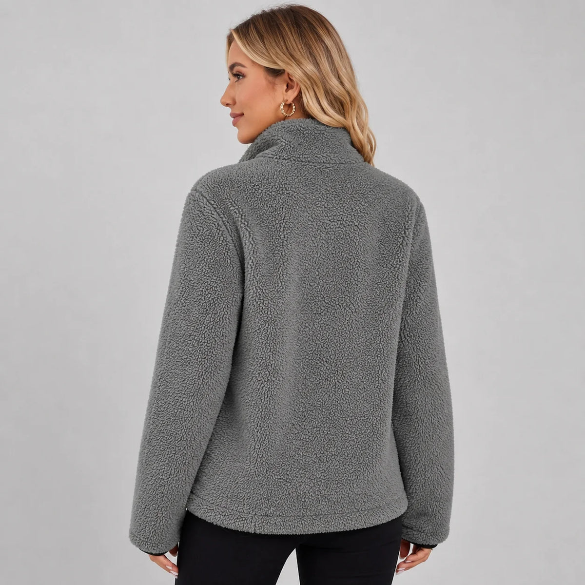 Chaqueta de Forro Polar con Cuello Alto y Bolsillos Profundos 1