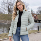 Chaqueta de Otoño con Diseño Acolchado y Cuello Alto 0