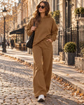 Conjunto con Sudadera de Capucha y Pantalón Ancho 0