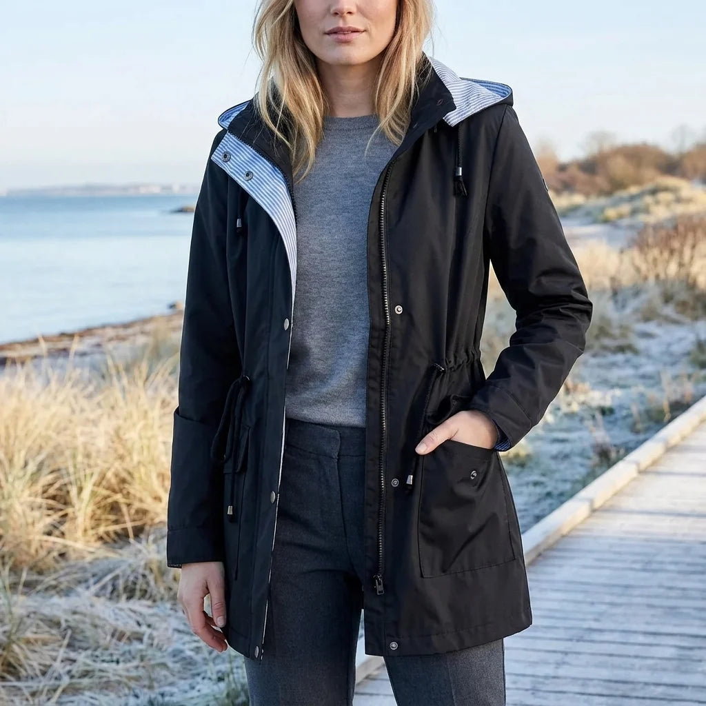 Gabardina Impermeable con Capucha y Cintura Ajustable 6