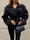 Gabardina Oversize con Cinturón y Solapas Anchas 0