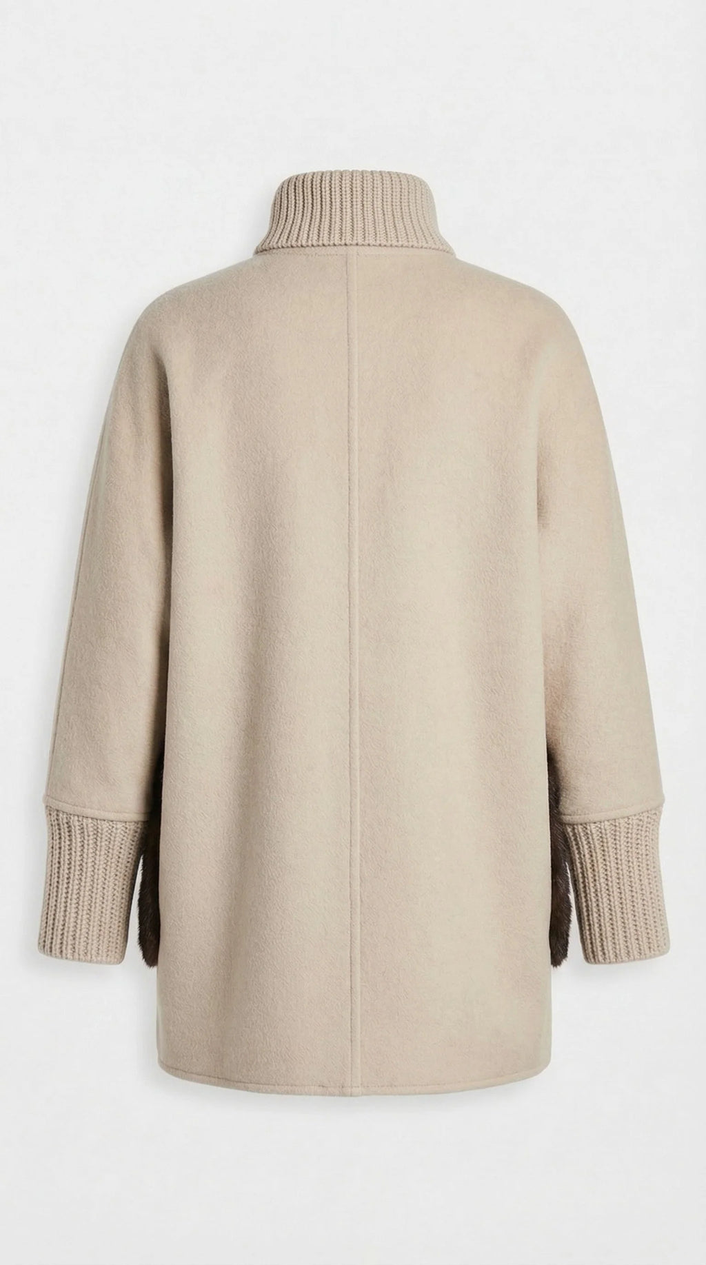 Jersey de Punto con Cuello Alto y Bolsillos de Piel Vegana 5