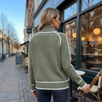 Jersey de Punto con Cuello Alto y Detalles en Contraste 3