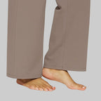 Bajo del pantalón elástico taupe de tela ligera, pierna amplia