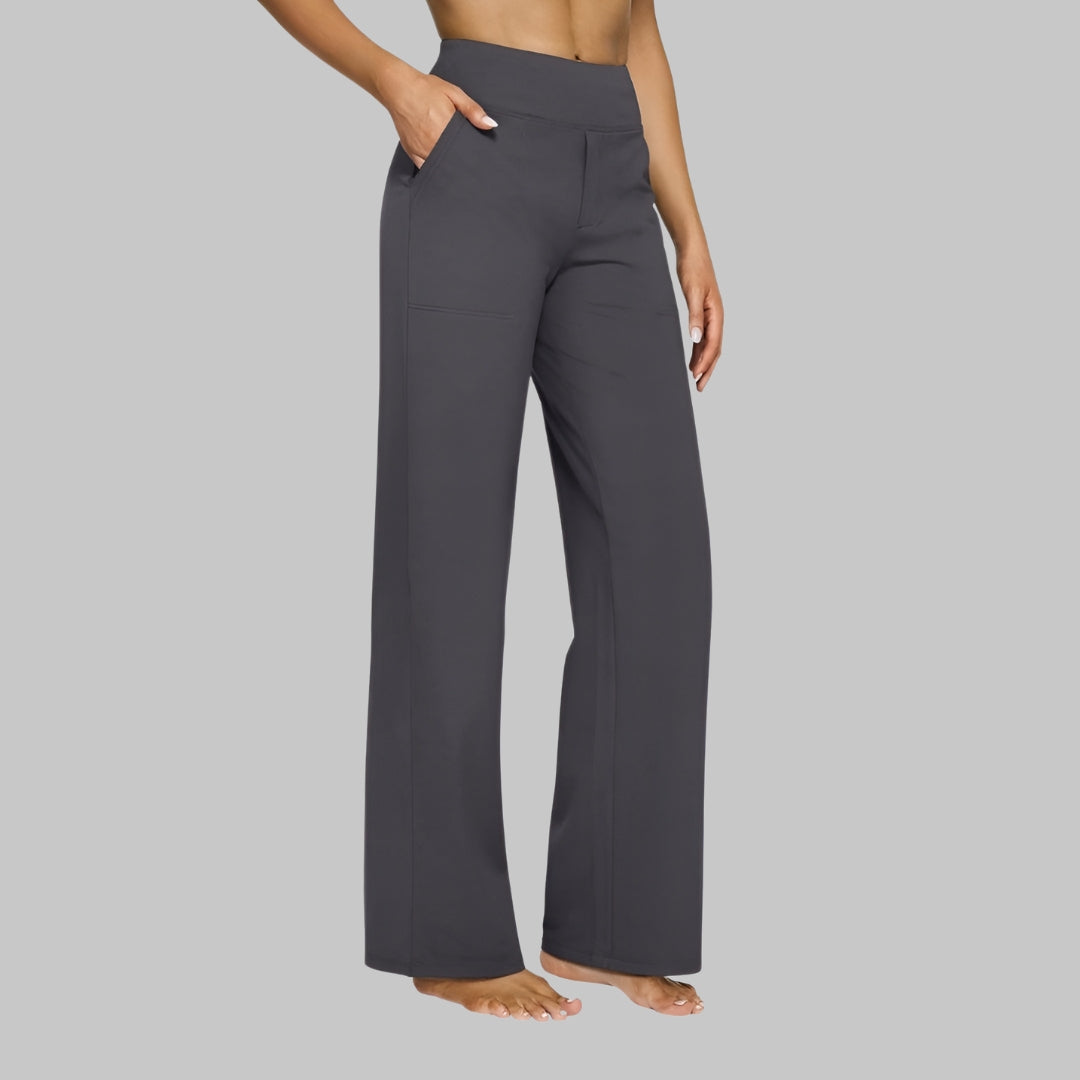 Pantalón elástico de tela ligera color azul oscuro, pierna recta y tiro alto