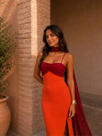 Vestido Bicolor Drapeado de Corte Amplio 4