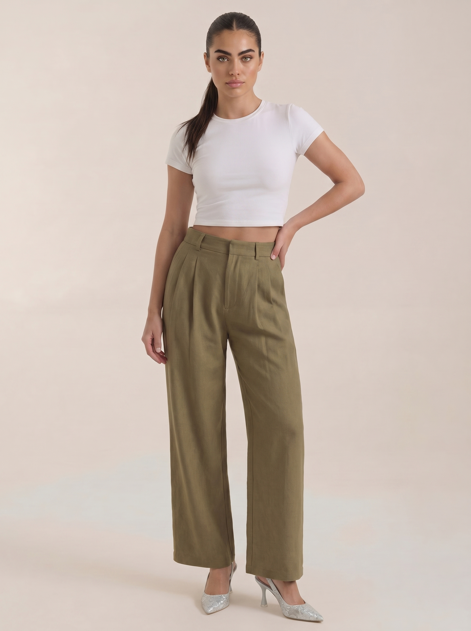 Wijde pantalon met hoge taille en plooien, donkergroene kleur, rechte pijpen